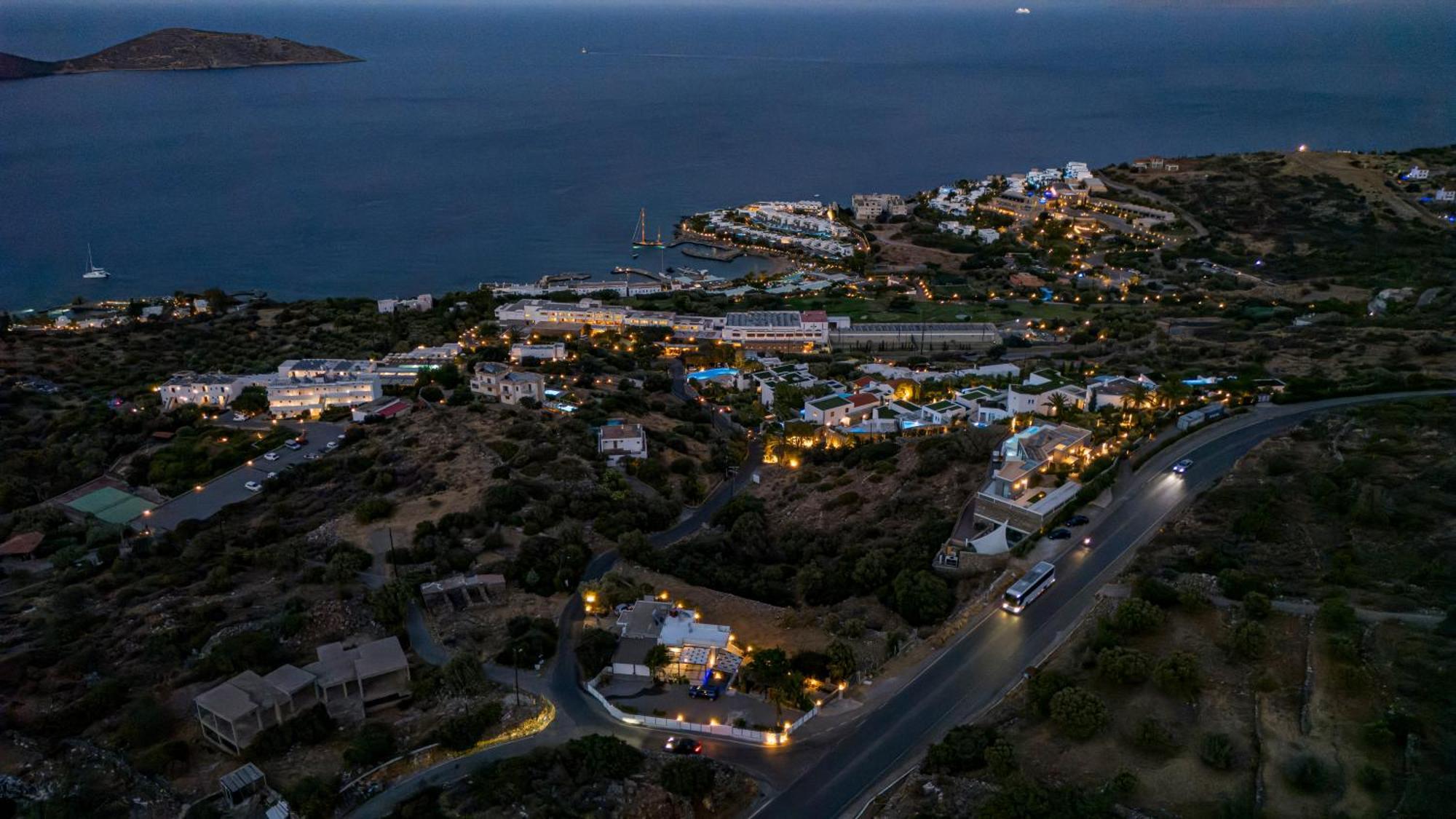 Elounda Buena Vista Apartments Bagian luar foto