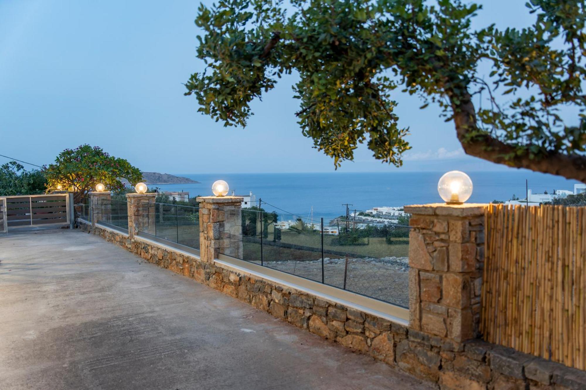 Elounda Buena Vista Apartments Bagian luar foto